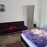 Hotel Am Muehlteich 2*