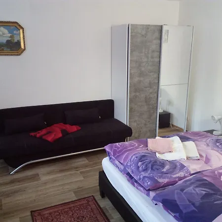 Am Muehlteich 2* Taltitz