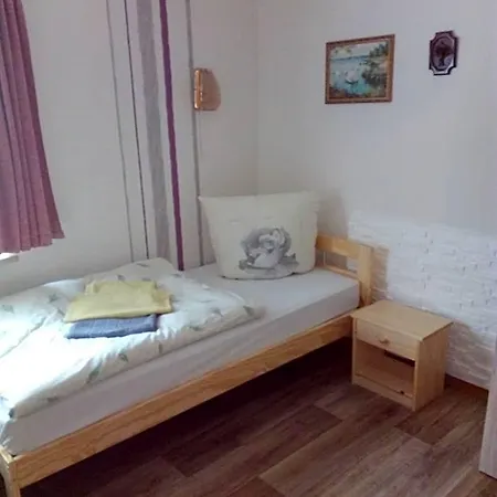 Am Muehlteich Otel 2*