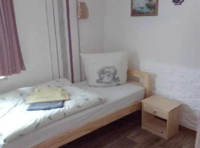 Am Mühlteich 2* Taltitz